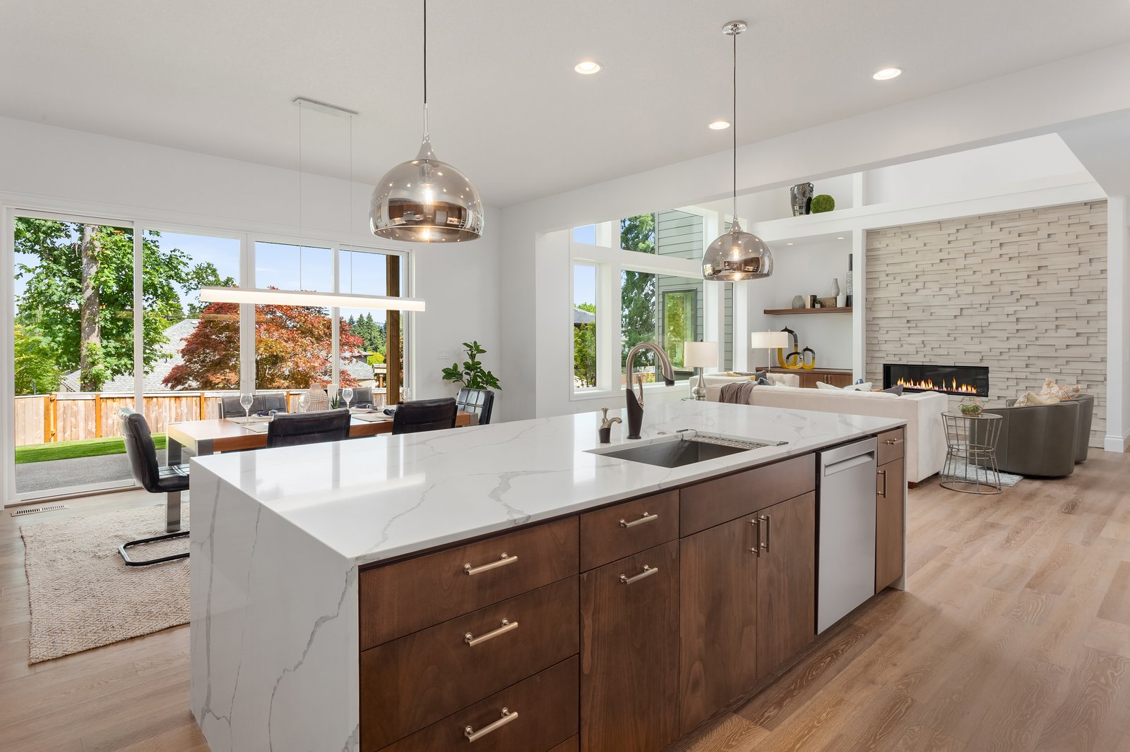 Oakwood + Haven design-build project by Reschka Design Build